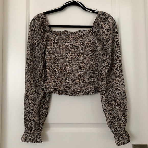 Japna Leopard Print Balloon Sleeve Crop Top - Picture 2 of 6